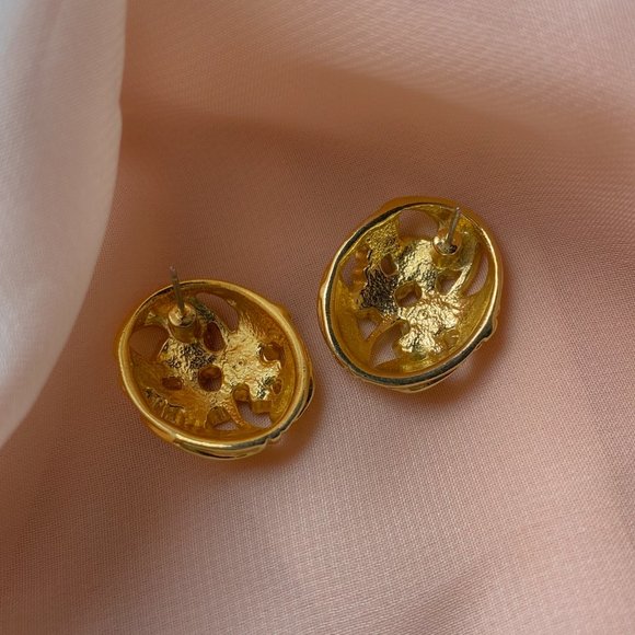 Vintage Avon Springtime Floral Pink Flower Gold Dome Oval Art Nouveau Earrings - Picture 3 of 8